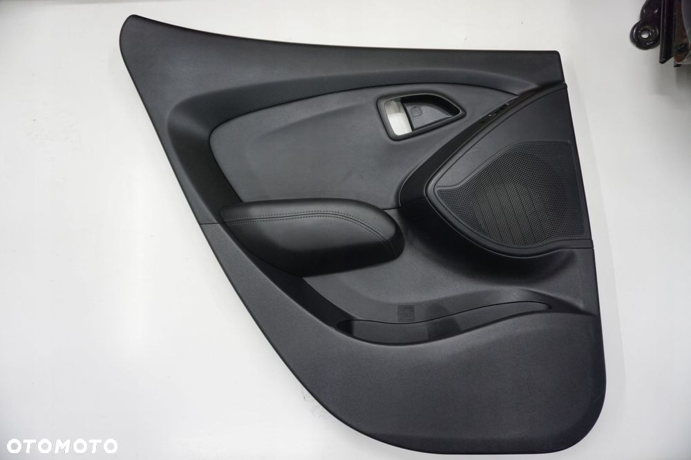 HYUNDAI IX35 12R FOTELE KANAPA BOCZKI - 12