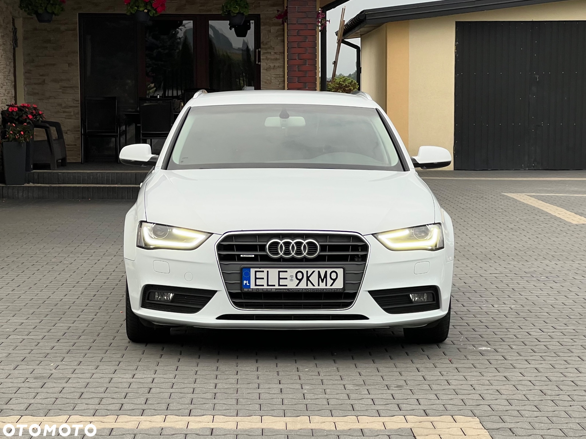 Audi A4 Avant 2.0 TDI Quattro S tronic - 3