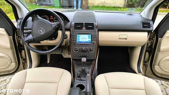 Mercedes-Benz A-Class 2004 photo 2