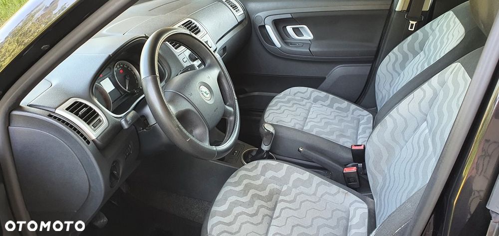 Skoda Fabia 1.6 16V Comfort - 11