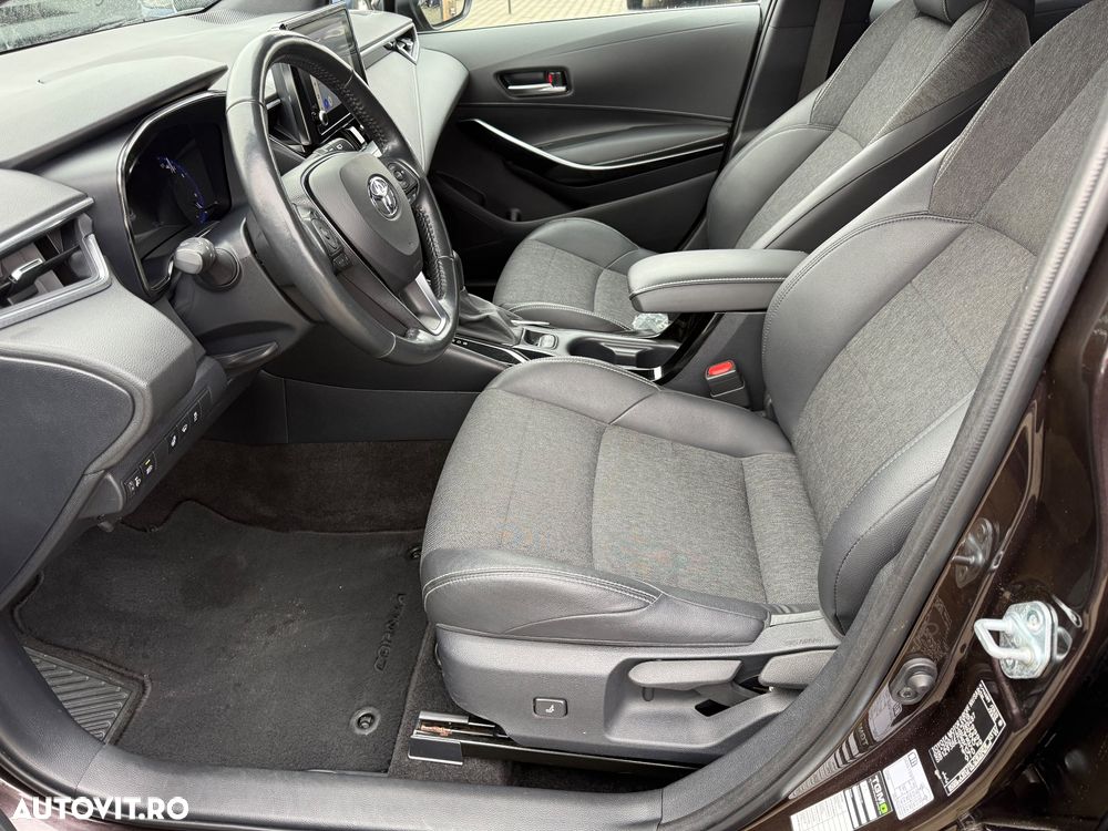 Toyota Corolla 1.8 HSD Exclusive interior Gri - 16