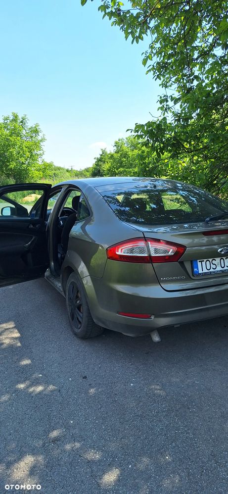 Ford Mondeo - 16