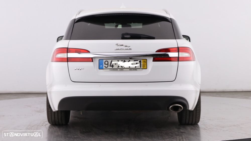 Jaguar XF Sportbrake 2.2 D R-Sport - 3