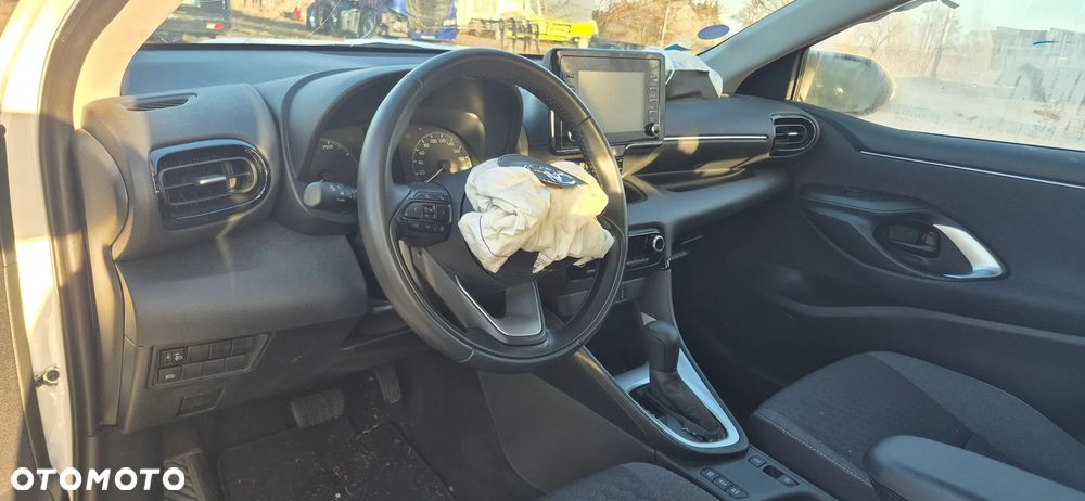 Toyota Yaris Hybrid 1.5 Executive - 21