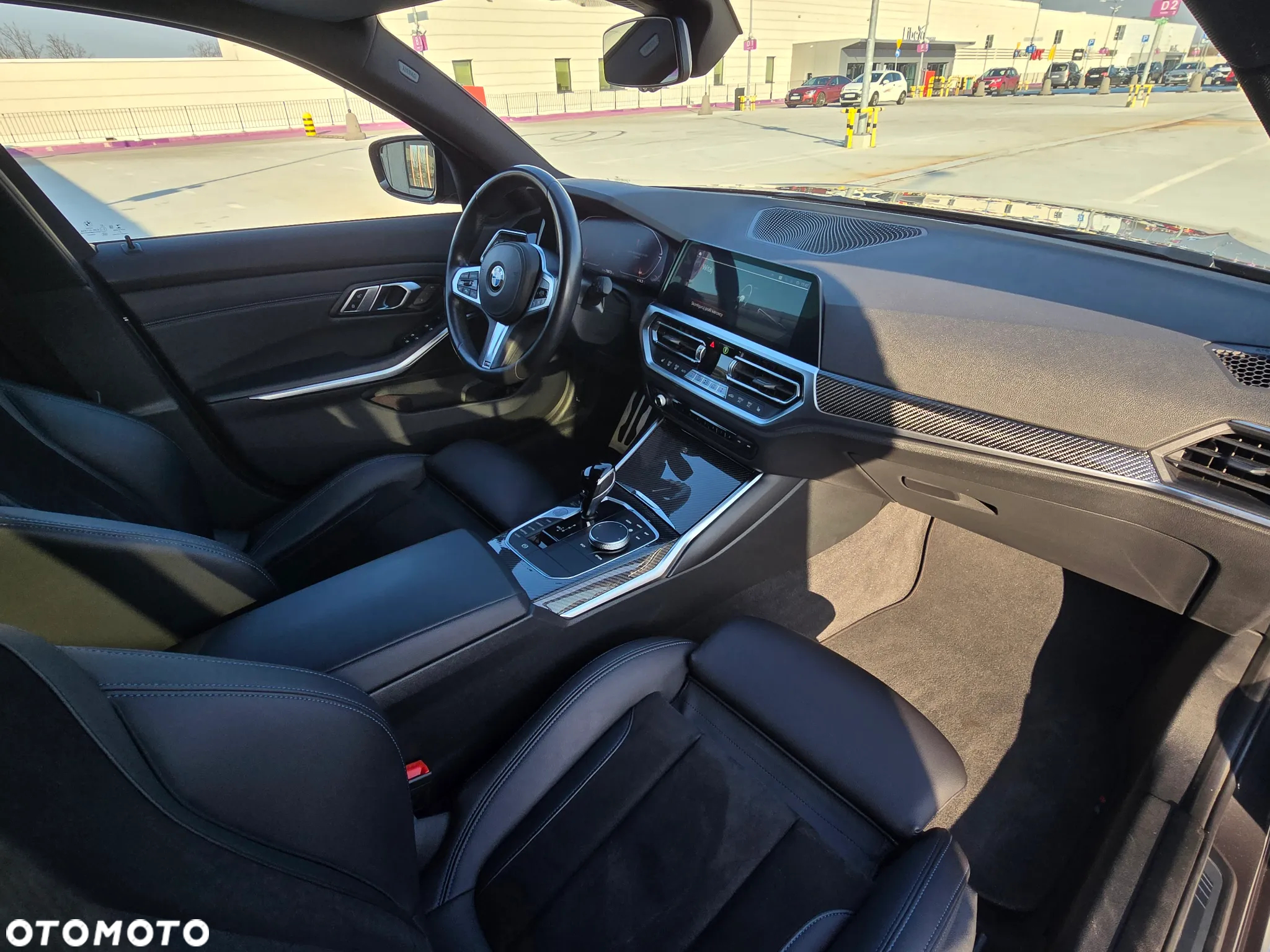 BMW Seria 3 330i xDrive M Sport sport - 31