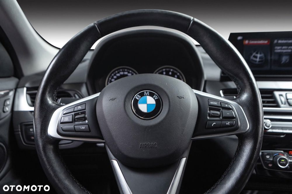 BMW X1 xDrive25e Sport Line - 20