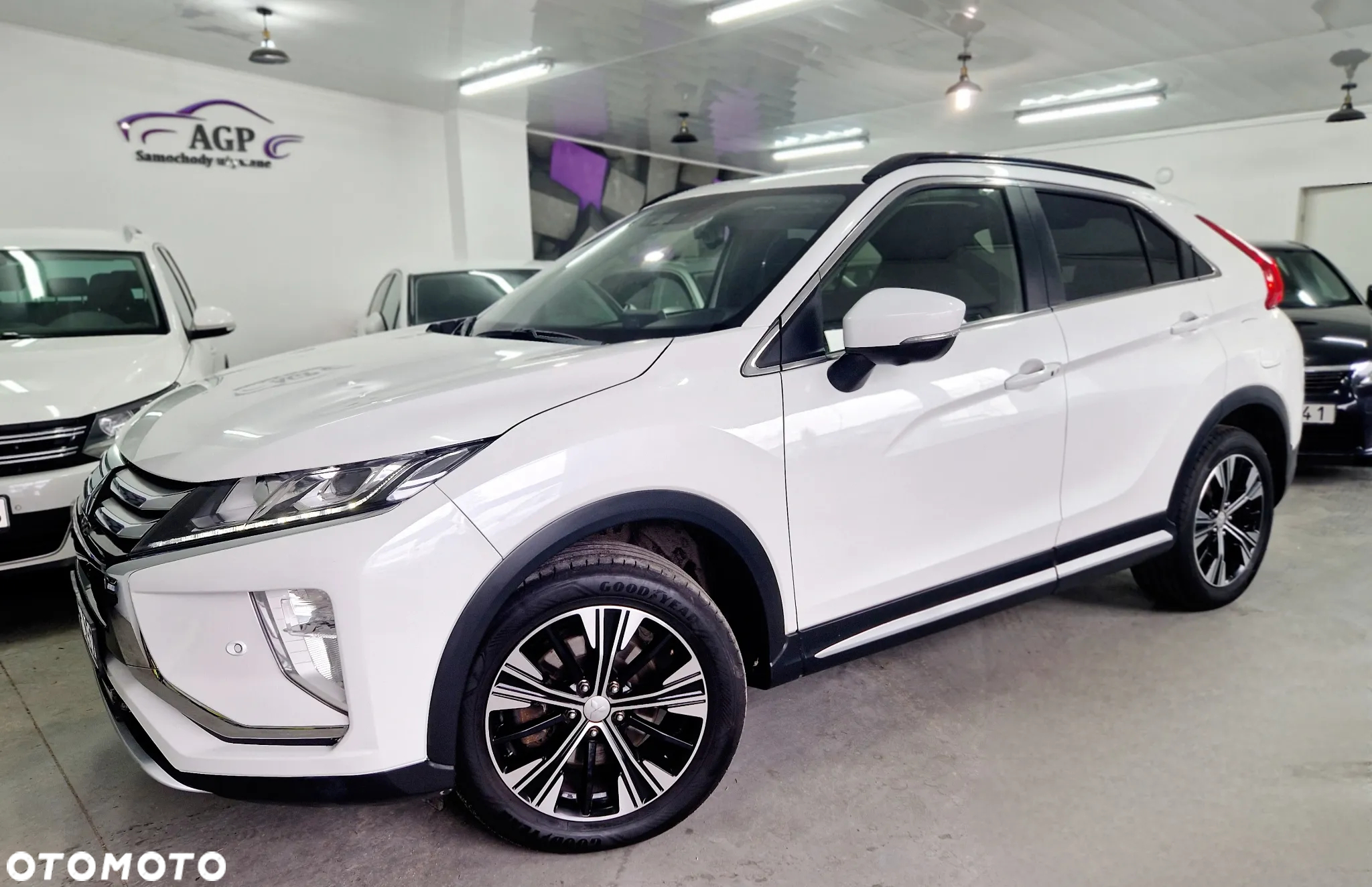 Mitsubishi Eclipse Cross 1.5 T-MIVEC 4WD CVT Diamant+ - 17