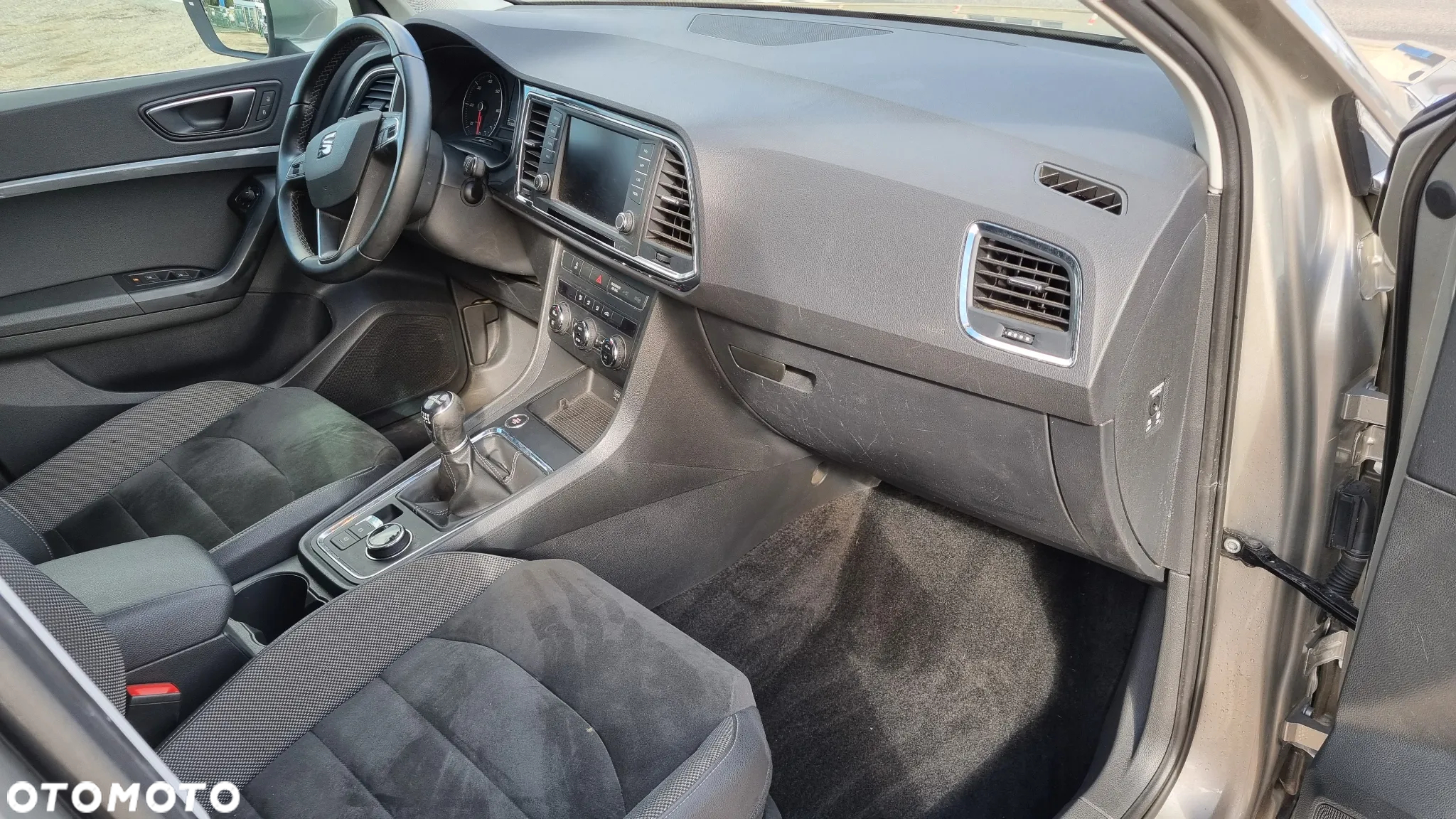Seat Ateca 2.0 TDI 4Drive STYLE - 18