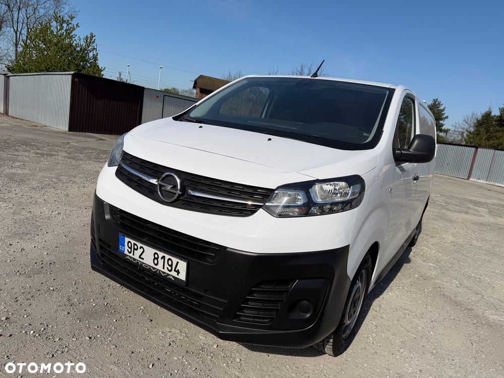 Opel Vivaro - 10