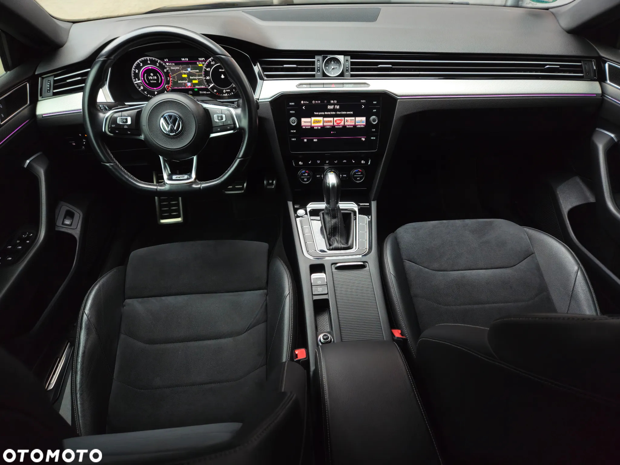 Volkswagen Arteon 2.0 TSI DSG R-Line Edition - 24