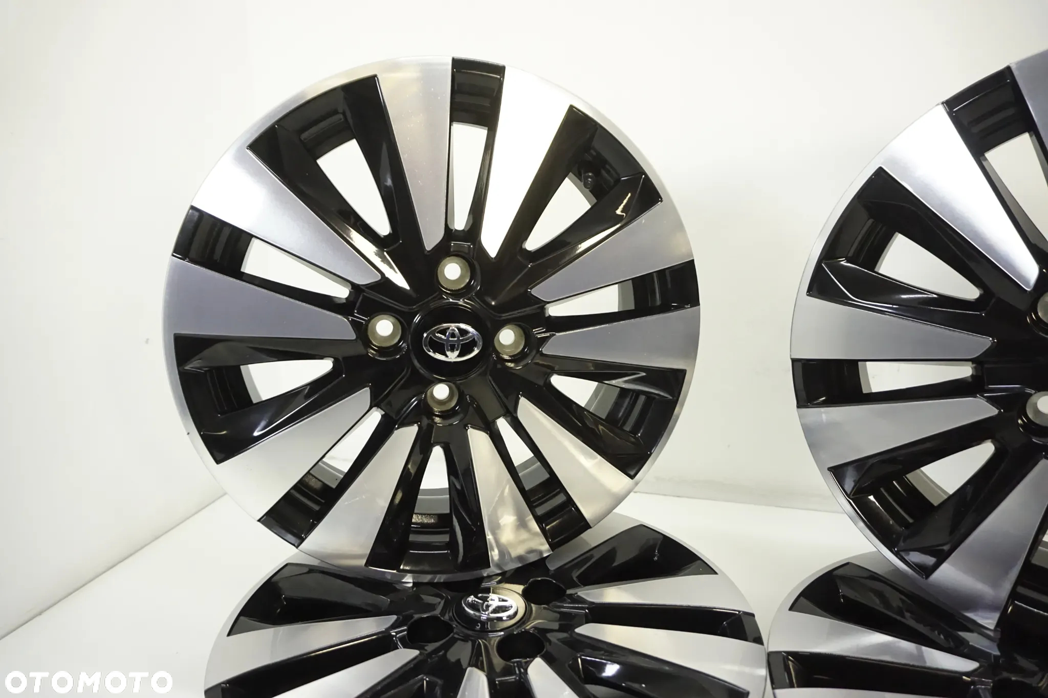 FELGI ALUMINIOWE 15 TOYOTA YARIS I-II-III COROLLA IQ AYGO CITROEN C1 PEUGEOT 108 ET39 NOWE - 2