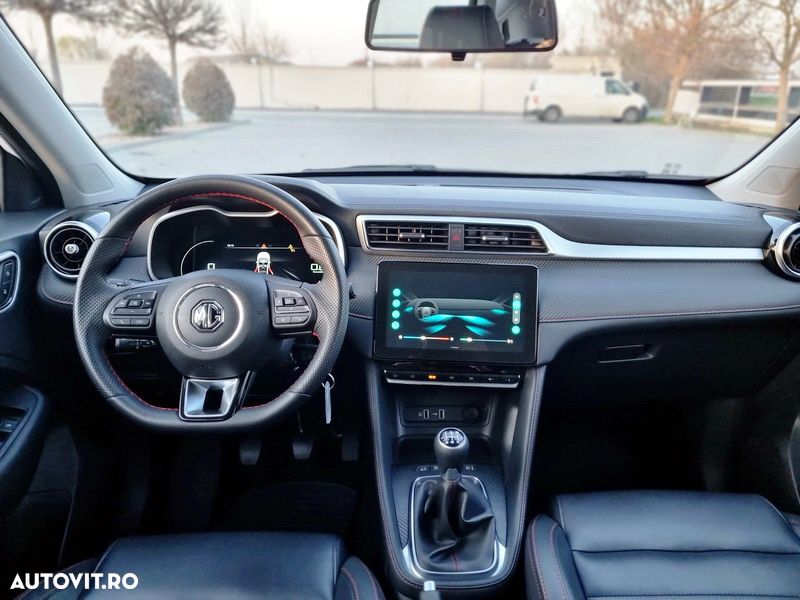 MG ZS ICE 1.5 VTI-tech Luxury - 20