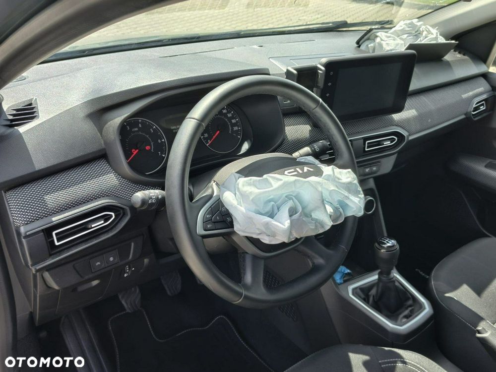 Dacia Sandero - 11