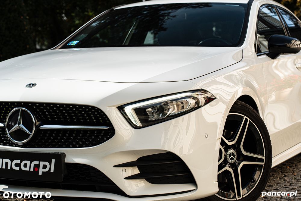 Mercedes-Benz A-Class 2019 photo 2