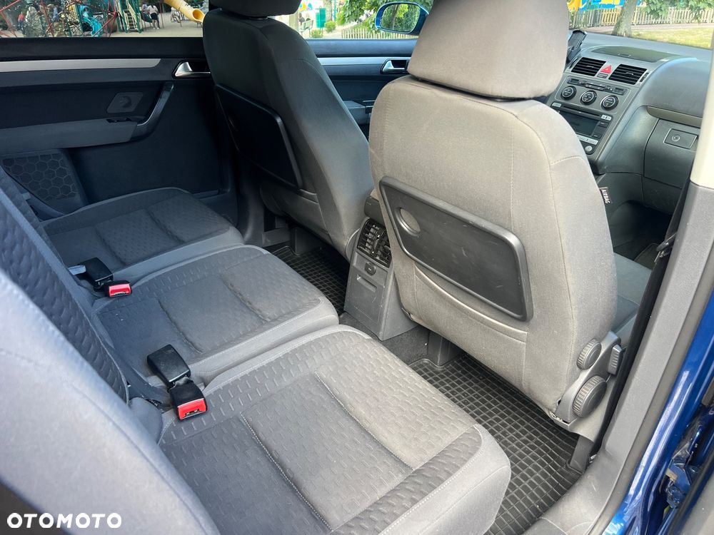 Volkswagen Touran 2.0 TDI Goal - 9