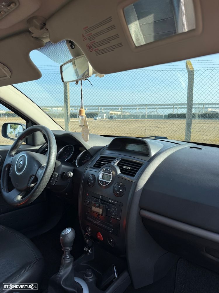 Renault Mégane Break 1.5 dCi SE Exclusive S - 15