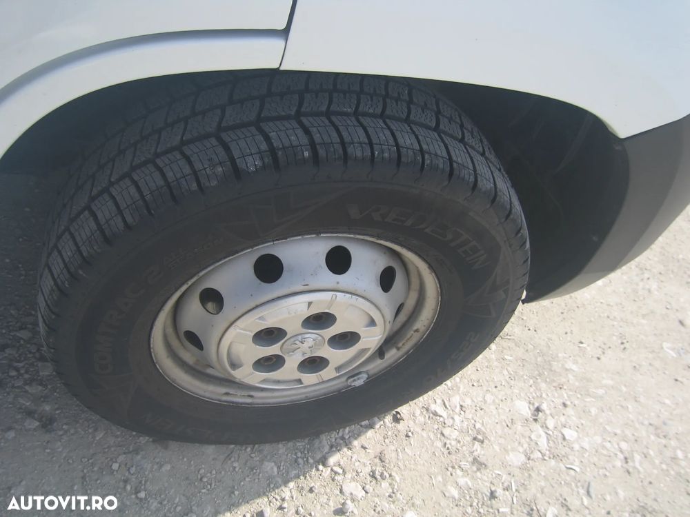 Peugeot BOXER  7 LOC. PLATFORMA MIXTA , AC. EURO VI. - 17