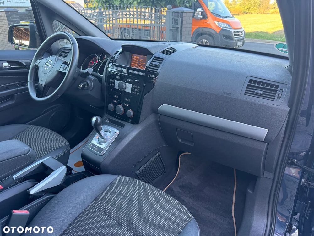 Opel Zafira 1.8 Easytronic Family Plus - 14