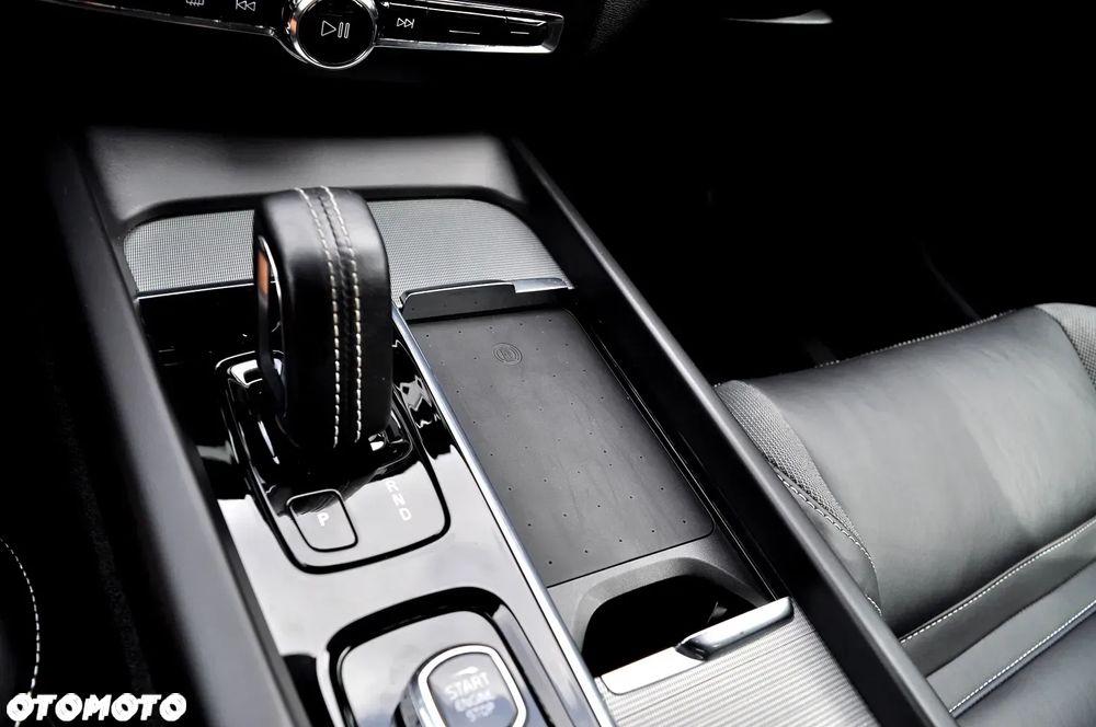 Volvo XC 60 B4 B Geartronic RDesign - 33