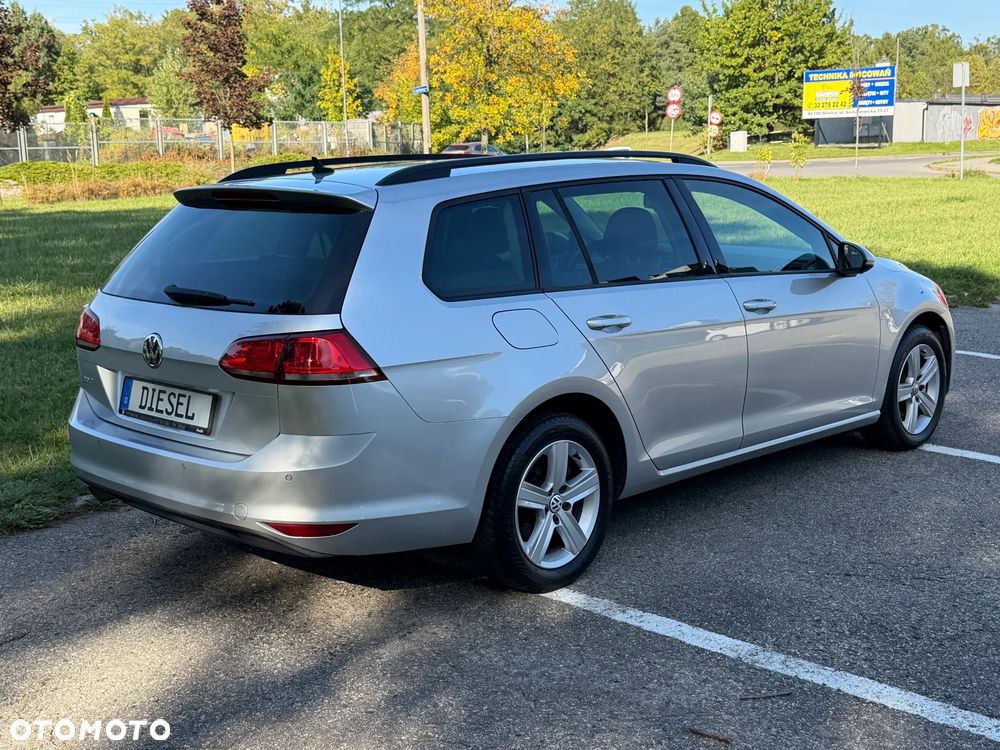 Volkswagen Golf 1.6 TDI BlueMotion Technology Trendline - 4