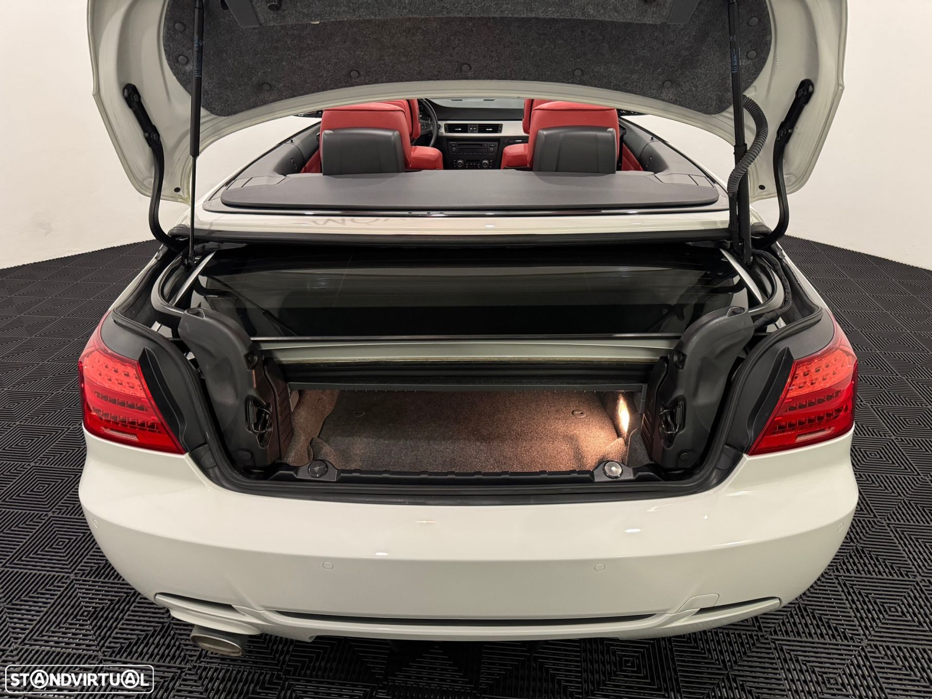 BMW 320 d Cabrio - 59