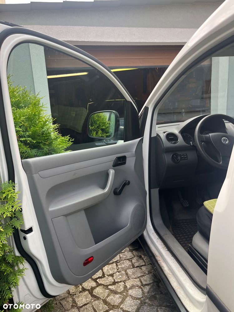 Volkswagen Caddy Life - 8