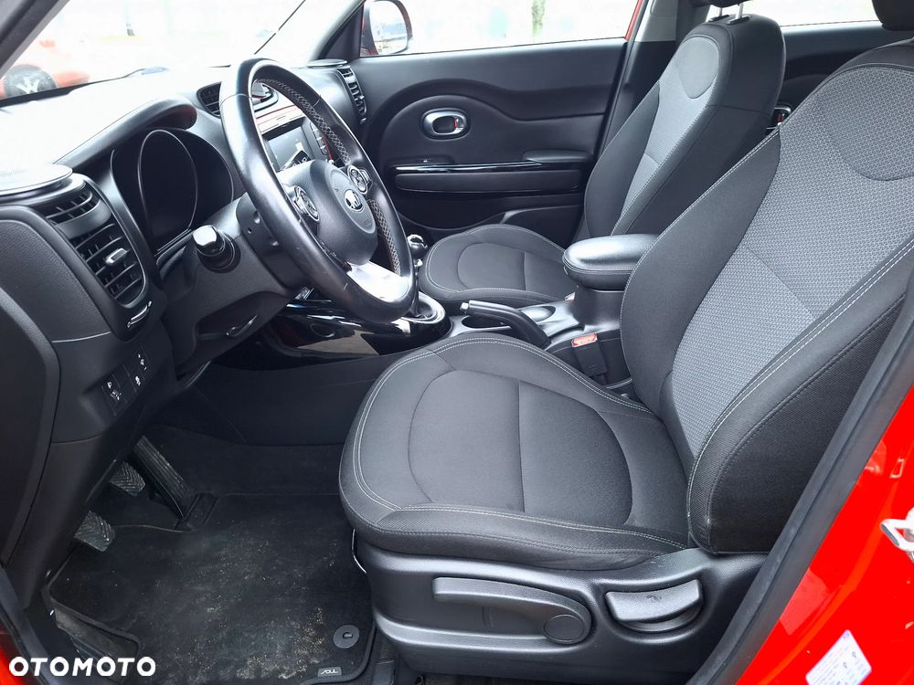 Kia Soul 1.6 CRDI Spirit - 24