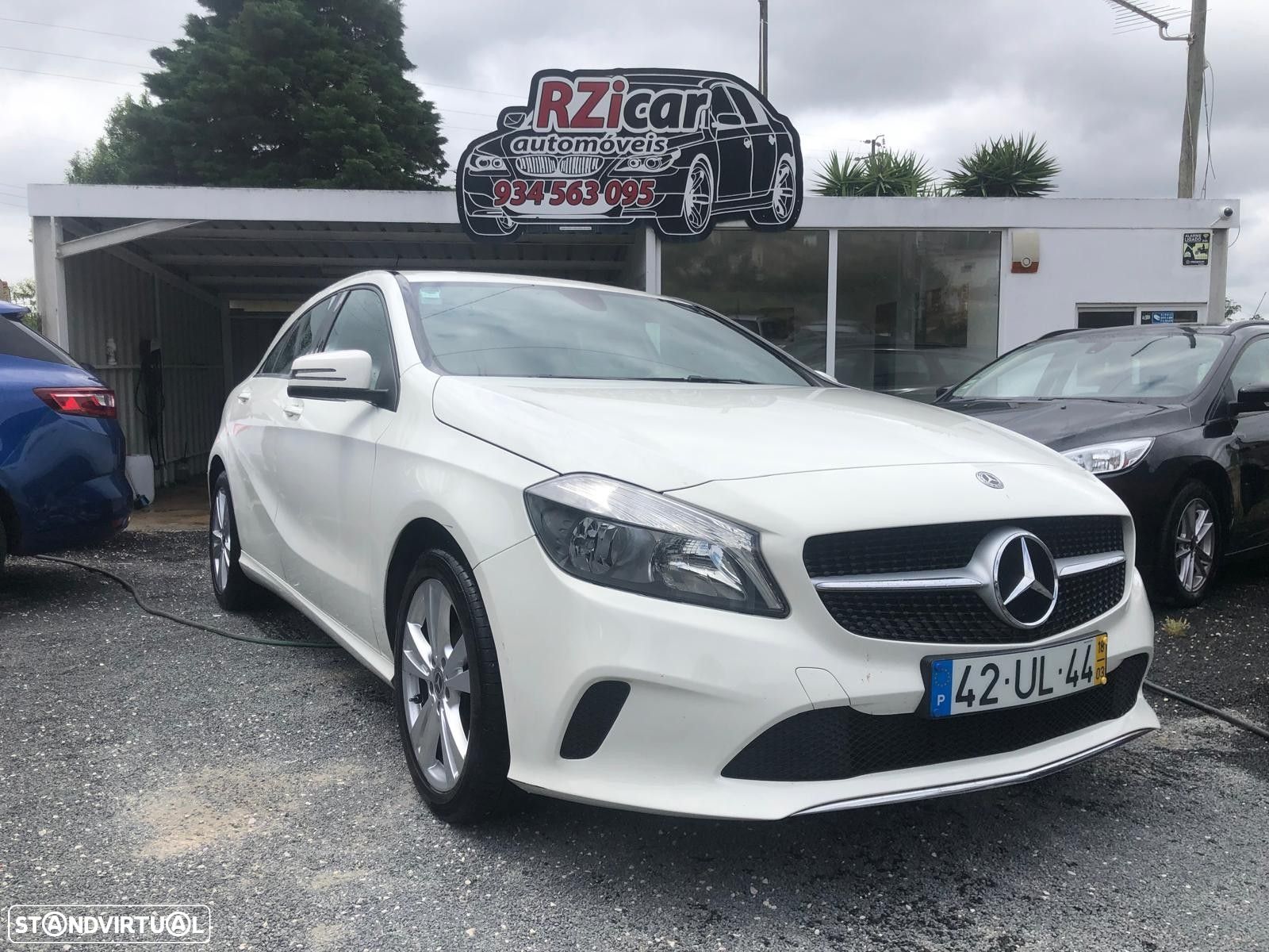 Mercedes-Benz A 180 d Aut. - 1