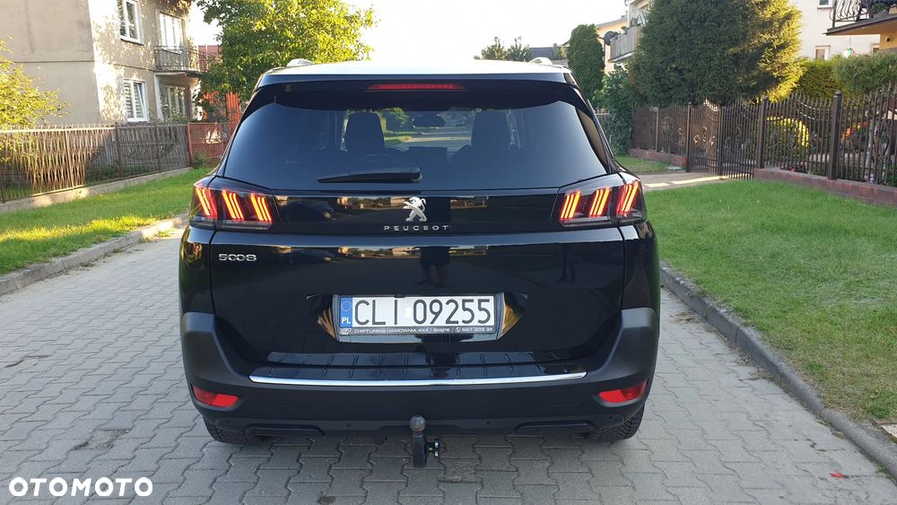 Peugeot 5008 - 5