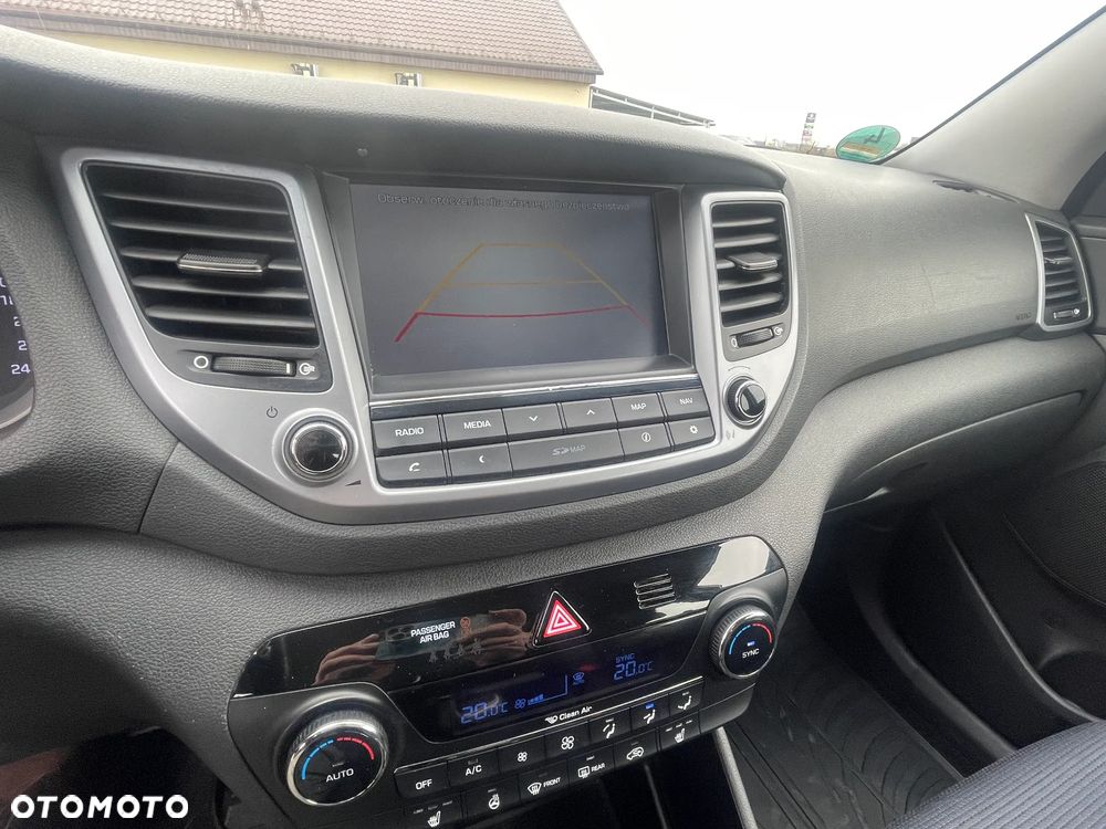Hyundai Tucson 2.0 CRDI BlueDrive Comfort 2WD - 12