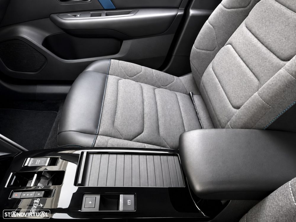 Citroën e-C4 50 kWh Shine - 13