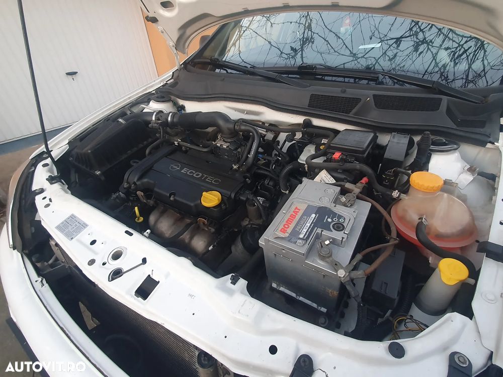 Opel Astra 1.4i Sport - 9