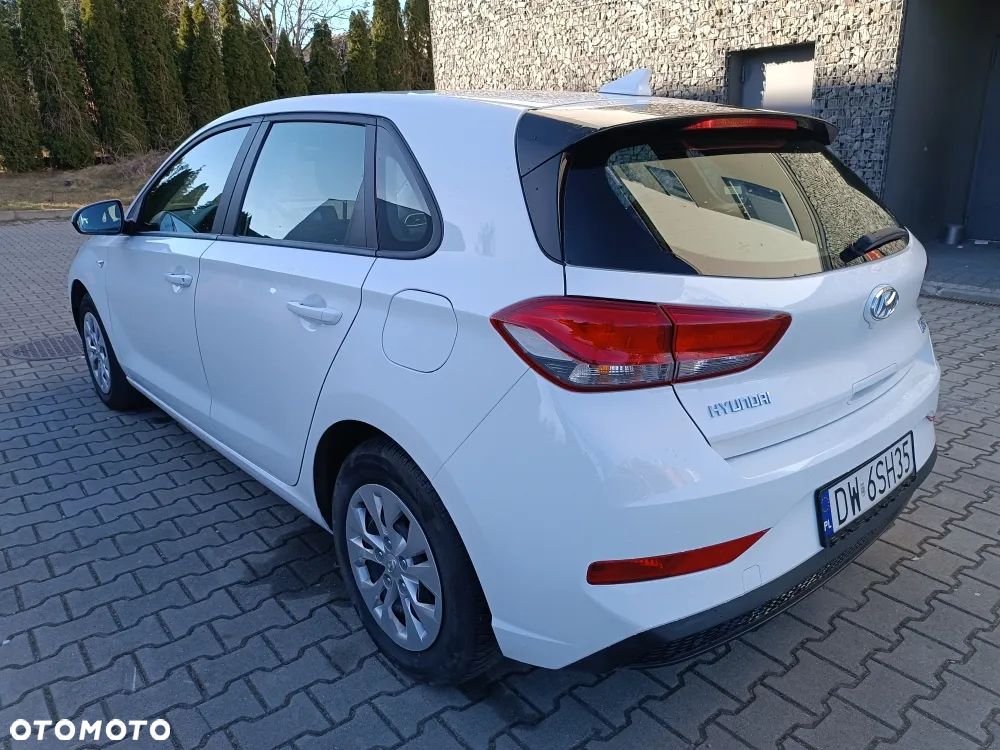 Hyundai i30 1.5 DPI Classic + - 2