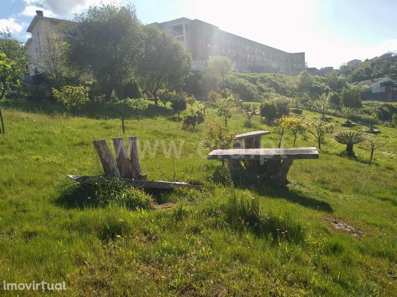 Terreno com projeto de construção em Louredo - Paredes - Grande imagem: 3/6