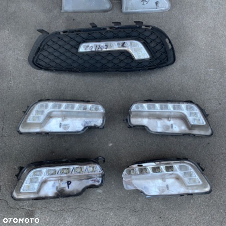 MERCEDES e 212 c 204 e 207 lampa DRL led halogen dzienne