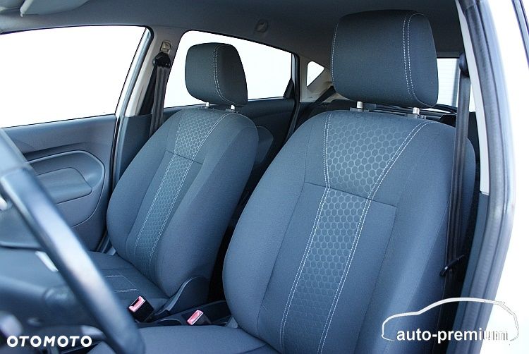 Ford Fiesta 1.25 Titanium - 23