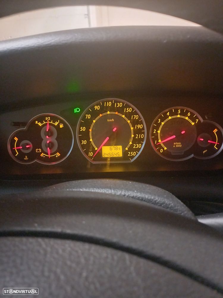 Citroën C5 1.6 HDi SX - 6