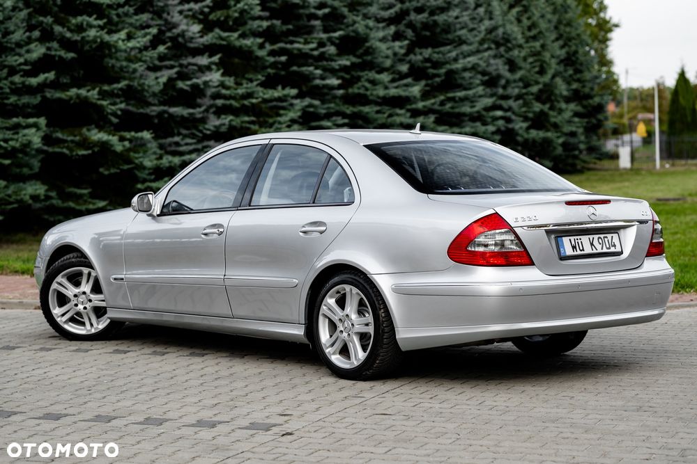 Mercedes-Benz Klasa E 220 CDI Automatik Avantgarde - 11