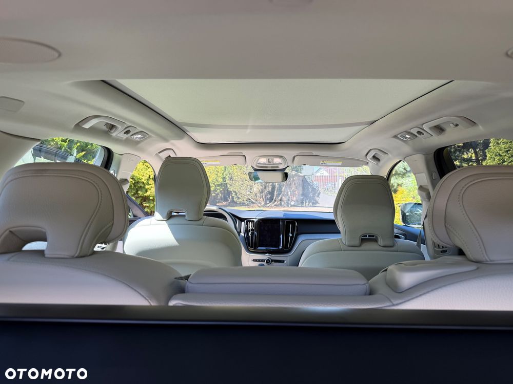 Volvo XC 60 - 21