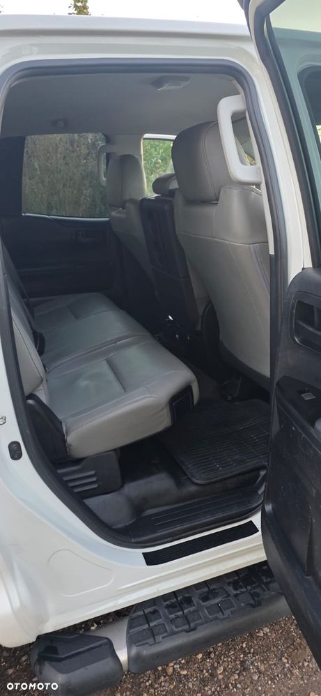 Toyota Tundra - 11
