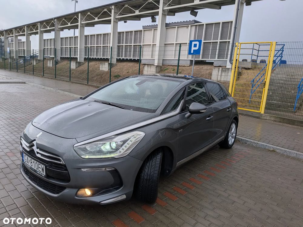 Citroën DS5 2.0 HDi Hybrid4 SportChic MCP - 1