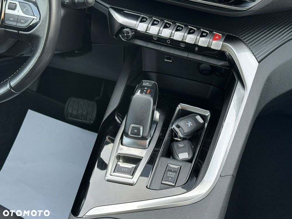 Peugeot 5008 - 31