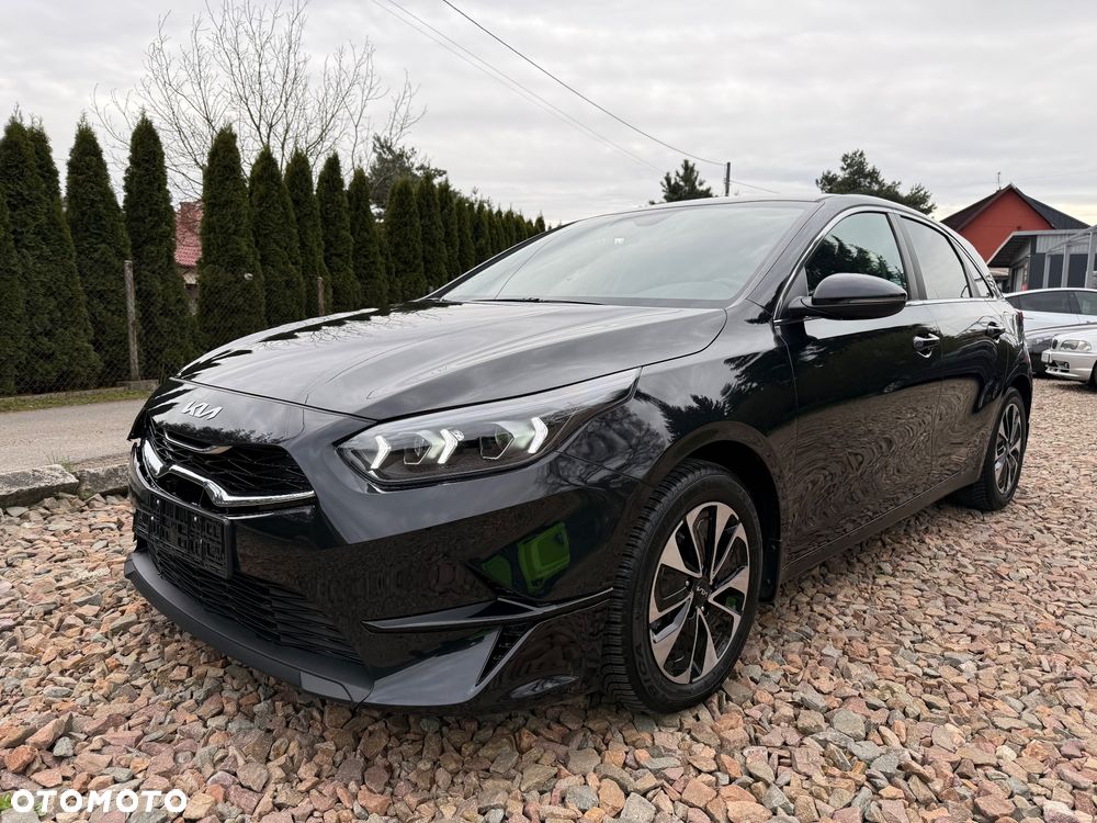 Kia Ceed 1.5 T-GDI Tribute DCT - 1
