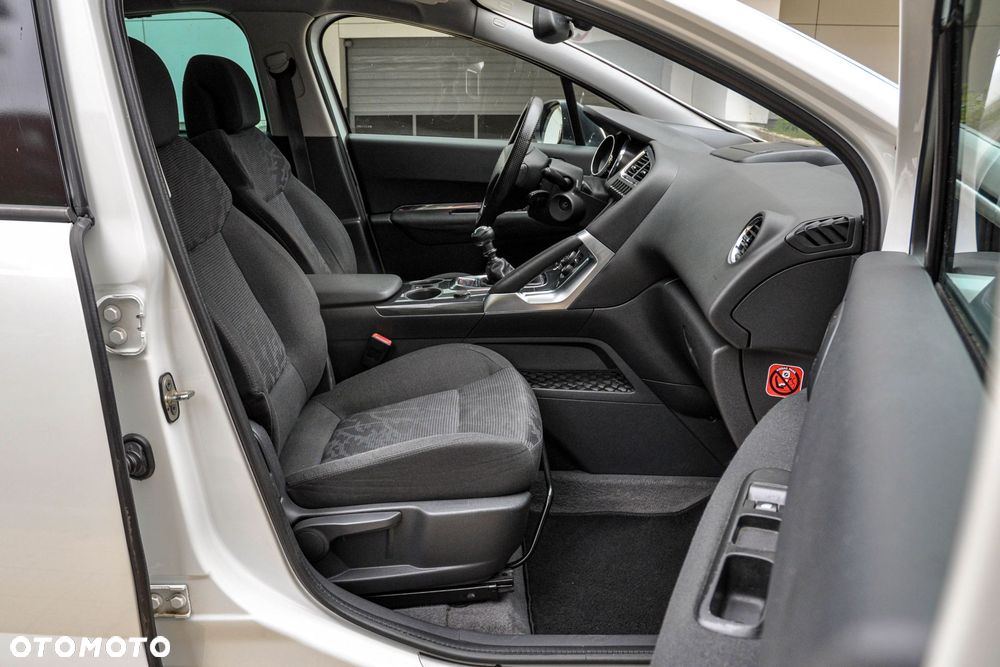 Peugeot 3008 - 11