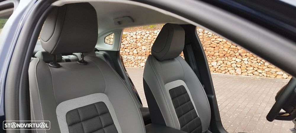 Citroën e-C4 X 54 kWh Autonomia Alargada Plus - 19