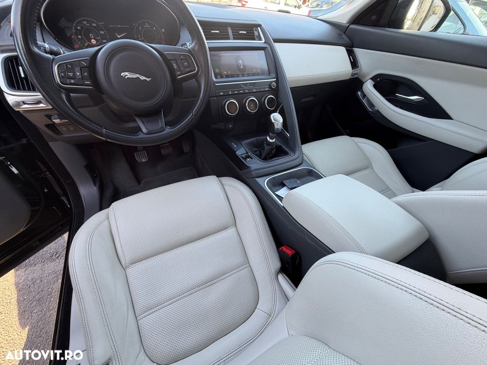 Jaguar E-Pace - 18