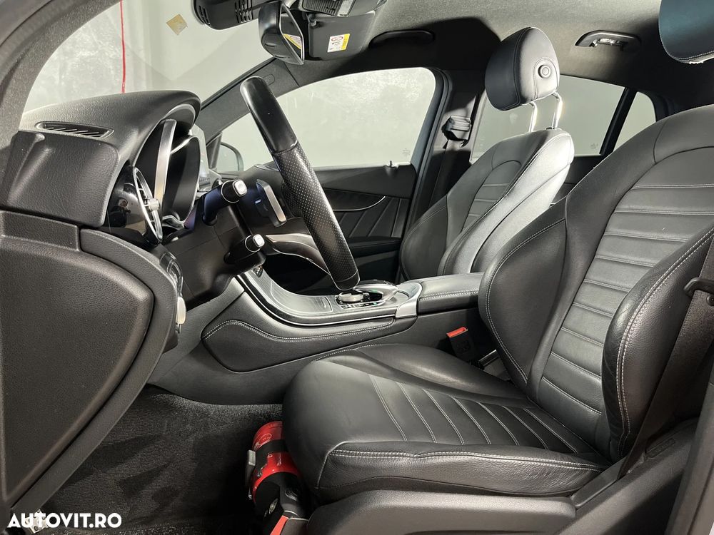 Mercedes-Benz GLC Coupe 250 d 4Matic 9G-TRONIC - 14