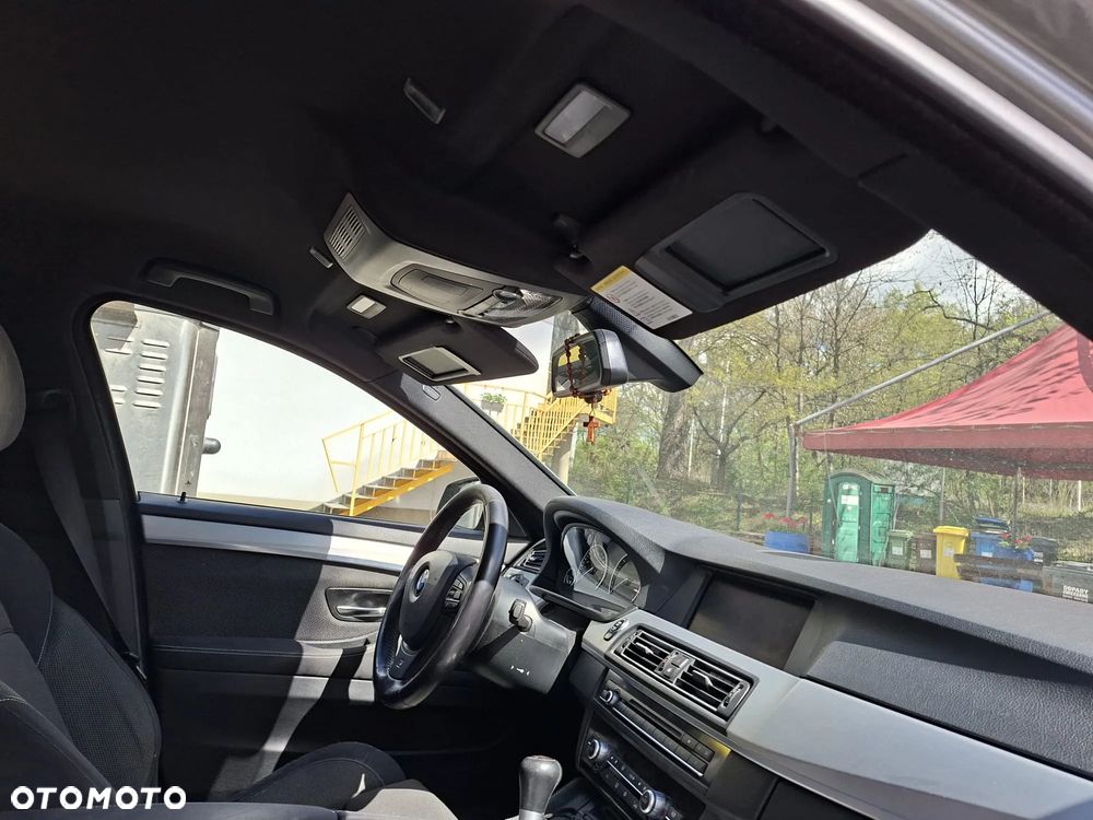 BMW Seria 5 - 13
