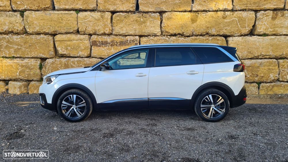 Peugeot 5008 1.5 BlueHDi Allure EAT8 - 3