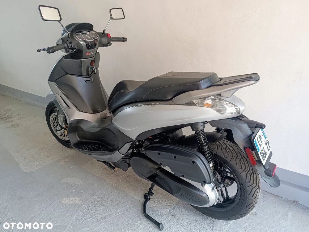 Piaggio Beverly - 14